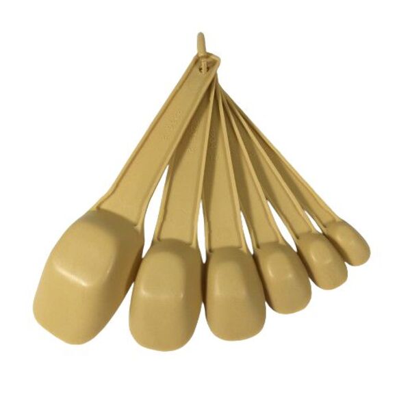 Tupperware Measuring Spoons Set of 6 w/D Ring Yellow Vintage Retro New 2231-2236 - Picture 3 of 6